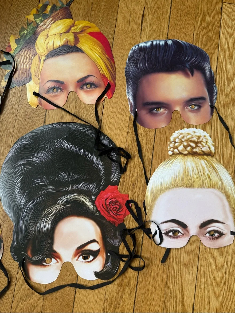 Mamelok fun novelty